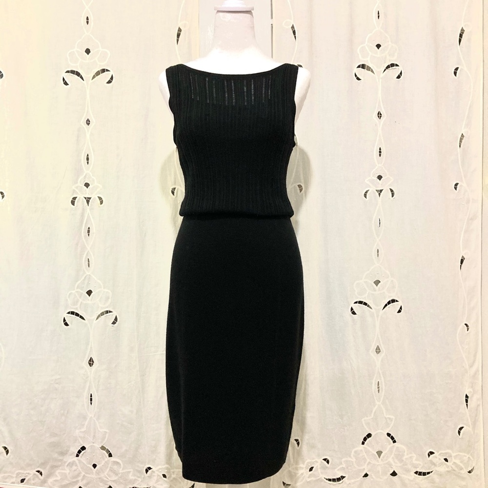 Gorgeous Elegant Elie Tahari Knit Dress, Black, Wool, Midi, Size P